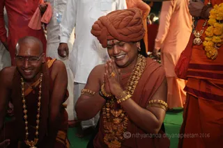 http://nithyananda.org/sites/default/files/photo-gallery/2016-5may-8th-nithyananda-diary_IMG_1466_ujjain-aadheenam-kumbh-mela-bandara-swamiji.jpg