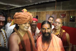 http://nithyananda.org/sites/default/files/photo-gallery/2016-5may-8th-nithyananda-diary_IMG_1524_ujjain-aadheenam-kumbh-mela-bandara-swamiji.jpg