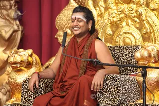 http://nithyananda.org/sites/default/files/photo-gallery/2016-6june-15th-nithyananda-diary_IMG_2813_bengaluru-aadheenam-morning-satsang-swamijii.jpg