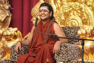 http://nithyananda.org/sites/default/files/photo-gallery/2016-6june-15th-nithyananda-diary_IMG_2814_bengaluru-aadheenam-morning-satsang-swamiji.jpg