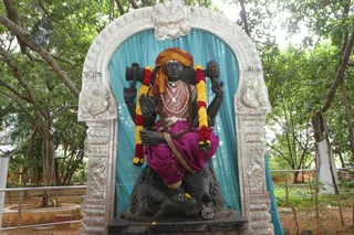 http://nithyananda.org/sites/default/files/photo-gallery/2016-6june-15th-nithyananda-diary_IMG_2964_bengaluru-aadheenam-nithyanandeshwara-temple-deities.jpg