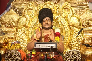 http://nithyananda.org/sites/default/files/photo-gallery/2016-6june-19th-nithyananda-diary_IMG_3991_bengaluru-aadheenam-shiva-deeksha-swamiji.jpg