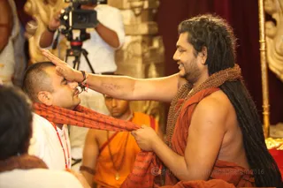 http://nithyananda.org/sites/default/files/photo-gallery/2016-6june-27th-nithyananda-diary_IMG_5031_varanasi-aadheenam-ia-day2-energy-darshan-swamiji.jpg