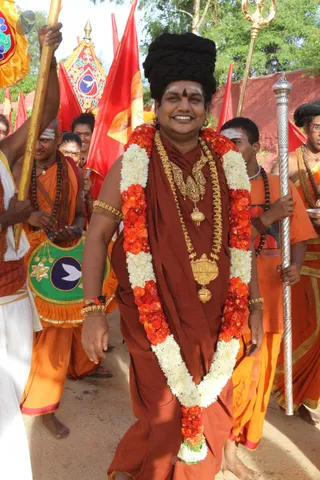 http://nithyananda.org/sites/default/files/photo-gallery/2016-6june-7th-nithyananda-diary_IMG_1280_bengaluru-aadheenam-welcome-home-swamiji.jpg