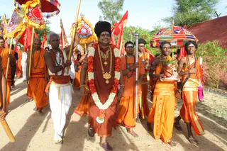 http://nithyananda.org/sites/default/files/photo-gallery/2016-6june-7th-nithyananda-diary_IMG_1281_bengaluru-aadheenam-welcome-home-swamiji.jpg