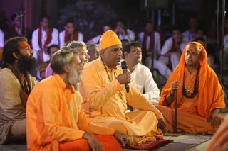 His Holiness Hosts Bhandara at Mahanirvani Ghat