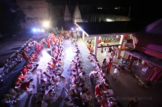 His Holiness Hosts Bhandara at Mahanirvani Ghat