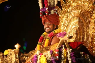 http://nithyananda.org/sites/default/files/photo-gallery/2016-7july-19th-nithyananda-diary_IMG_5431_bengaluru-aadheenam-gurupurnima-rathotsavam-swamiji.jpg