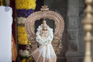 http://nithyananda.org/sites/default/files/photo-gallery/2016-7july-23rd-nithyananda-diary_IMG_6965_bengaluru-aadheenam-nithyanandeshwara-temple-deities.jpg
