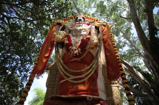 http://nithyananda.org/sites/default/files/photo-gallery/2016-7july-25th-nithyananda-diary_IMG_7205_bengaluru-aadheenam-nithyanandeshwara-temple.jpg