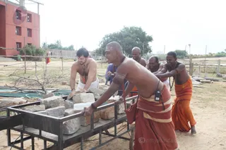 Vaidya Sarovar - Swachh