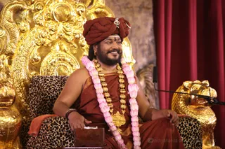 http://nithyananda.org/sites/default/files/photo-gallery/2016-9sept-13th-nithyananda-diary_IMG_2153_bengaluru-aadheenam-nithya-morning-satsang-swamiji.jpg
