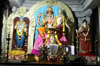 http://nithyananda.org/sites/default/files/photo-gallery/2016-9sept-13th-nithyananda-diary_IMG_2194_bengaluru-aadheenam-nithyanandeshwara-temple.jpg