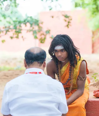 IA Participants practice Third Eye Reading with guidance from the Balasanths.