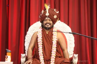 http://nithyananda.org/sites/default/files/photo-gallery/2017-08-Aug-04_nithyananda-diary_Sadashivoham-EnergyDarshan_Bengaluru-AadheenamIMG_7562.JPG