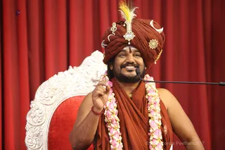 http://nithyananda.org/sites/default/files/photo-gallery/2017-08-Aug-04_nithyananda-diary_Sadashivoham-EnergyDarshan_Bengaluru-AadheenamIMG_7725.JPG