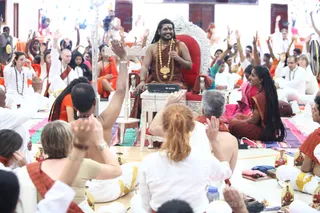 http://nithyananda.org/sites/default/files/photo-gallery/2017-08-Aug-07%20nithyananda-diary_mandala-process-IA_Bangaluru-Adheenam_IMG_9067.JPG