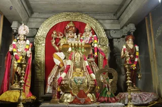 http://nithyananda.org/sites/default/files/photo-gallery/2017-08-Aug-16-nithyananda-diary_bengaluru-adheenam_ganesha-brahmotsavam-prana-prathishtha_IMG_0198.JPG