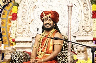 http://nithyananda.org/sites/default/files/photo-gallery/2017-10-Oct-18-nithyananda-diary_bengaluru-adheenam_ask-the-avatar-meena-das-satsang_IMG_2811.jpg
