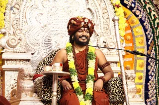 http://nithyananda.org/sites/default/files/photo-gallery/2017-10-Oct-19_nithyananda-diary_bengaluru-aadheenam_ask-the-avatar-tamil-satsang_IMG_5687.JPG