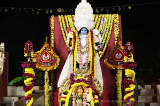 http://nithyananda.org/sites/default/files/photo-gallery/2017-10-Oct-19_nithyananda-diary_bengaluru-aadheenam_kali-prana-pratishtha_IMG_6593.JPG