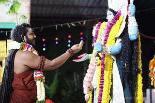 http://nithyananda.org/sites/default/files/photo-gallery/2017-10-Oct-19_nithyananda-diary_bengaluru-aadheenam_kali-prana-pratishtha_IMG_6713_0.JPG