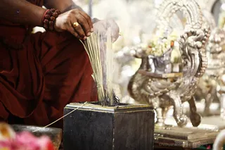 http://nithyananda.org/sites/default/files/photo-gallery/2017-10-Oct-25-nithyananda-diary_bengaluru-adheenam_putrakameshti-aushadha-process_IMG_1045.jpg