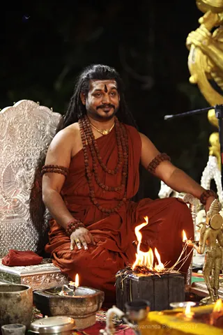 http://nithyananda.org/sites/default/files/photo-gallery/2017-10-Oct-25-nithyananda-diary_bengaluru-adheenam_putrakameshti-aushadha-process_IMG_1264.jpg