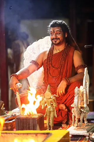 http://nithyananda.org/sites/default/files/photo-gallery/2017-10-Oct-25-nithyananda-diary_bengaluru-adheenam_putrakameshti-aushadha-process_IMG_8738.jpg