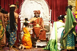 http://nithyananda.org/sites/default/files/photo-gallery/2017-10-Oct-31-nithyananda-diary_bengaluru-adheenam_ask-the-avatar-satsang_IMG_0135.jpg