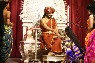 http://nithyananda.org/sites/default/files/photo-gallery/2017-10-Oct-31-nithyananda-diary_bengaluru-adheenam_ask-the-avatar-satsang_IMG_0152.jpg