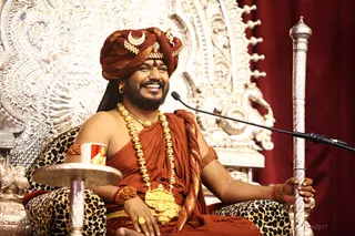 http://nithyananda.org/sites/default/files/photo-gallery/2017-10-Oct-31-nithyananda-diary_bengaluru-adheenam_ask-the-avatar-satsang_IMG_9896.jpg