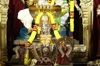 http://nithyananda.org/sites/default/files/photo-gallery/2017-10-Oct-31-nithyananda-diary_bengaluru-adheenam_shiva-deeksha-kalpataru_IMG_8933.jpg