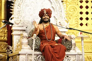 http://nithyananda.org/sites/default/files/photo-gallery/2017-10-Oct-7_nithyananda-diary_bengaluru-aadheenam_nithya-satsang-ask-the-avatar_IMG_7158.JPG