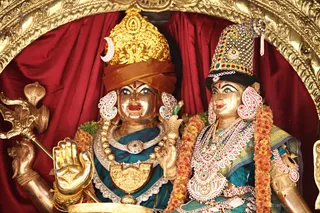 http://nithyananda.org/sites/default/files/photo-gallery/2017-11-Nov-01-nithyananda-diary_bengaluru-adheenam_kali-homa_IMG_0492.jpg