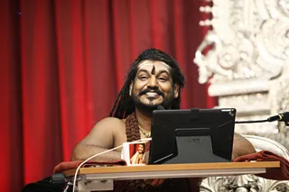 http://nithyananda.org/sites/default/files/photo-gallery/2017-11-Nov-08-nithyananda-diary_bengaluru-adheenam_facebook-live-q-and-a_IMG_0576.jpg?1510250718