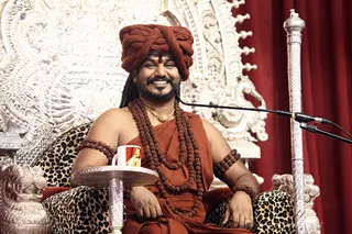 http://nithyananda.org/sites/default/files/photo-gallery/2017-11-Nov-08-nithyananda-diary_bengaluru-adheenam_nithya-satsang_IMG_0451.jpg?1510250661