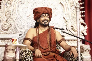 https://nithyananda.org/sites/default/files/photo-gallery/2017-11-Nov-10-nithyananda-diary_bengaluru-adheenam_nithya-satsang-q-and-a_IMG_1092.jpg?1510398698