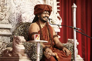 https://nithyananda.org/sites/default/files/photo-gallery/2017-11-Nov-10-nithyananda-diary_bengaluru-adheenam_nithya-satsang-q-and-a_IMG_1292.jpg?1510398736
