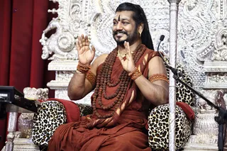 https://nithyananda.org/sites/default/files/photo-gallery/2017-11-Nov-12-nithyananda-diary_bengaluru-adheenam_shiva-deeksha_IMG_2853.jpg?1510743333