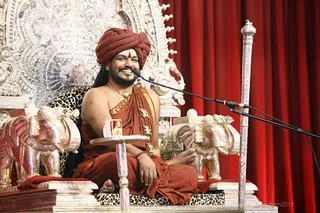 https://nithyananda.org/sites/default/files/photo-gallery/2017-11-Nov-22-nithyananda-diary_bengaluru-adheenam_nithya-satsang_IMG_7123.jpg?1511453668
