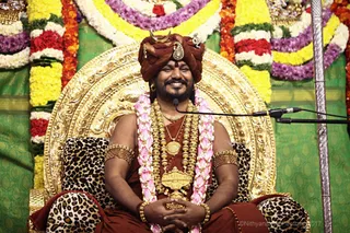 https://nithyananda.org/sites/default/files/photo-gallery/2017-11-Nov-23-nithyananda-diary_bengaluru-adheenam_tamil-nithya-satsang_IMG_7800.jpg?1511454510