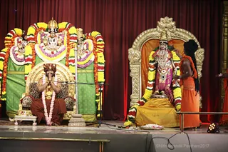https://nithyananda.org/sites/default/files/photo-gallery/2017-11-Nov-23-nithyananda-diary_bengaluru-adheenam_tamil-nithya-satsang_IMG_7835.jpg?1511454516