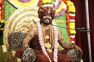 https://nithyananda.org/sites/default/files/photo-gallery/2017-11-Nov-23-nithyananda-diary_bengaluru-adheenam_tamil-nithya-satsang_IMG_8007.jpg?1511454531