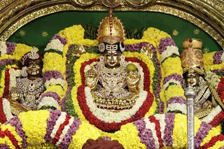 https://nithyananda.org/sites/default/files/photo-gallery/2017-11-Nov-29-nithyananda-diary_bengaluru-aadheenam_nithya-satsang_IMG_0028.jpg?1512127595