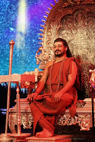 https://nithyananda.org/sites/default/files/photo-gallery/2017-12-Dec-02-nithyananda-diary_bengaluru-aadheenam_25-states-of-consciousness-session_7T7A9026.jpg?1515827592