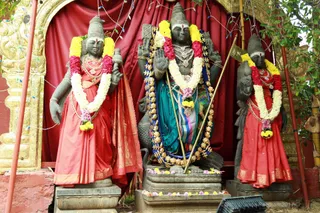 https://nithyananda.org/sites/default/files/photo-gallery/2017-12-Dec-02-nithyananda-diary_bengaluru-aadheenam_aadheenam-glimpses_0T7A9550_0.jpg?1512292313