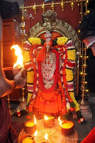 https://nithyananda.org/sites/default/files/photo-gallery/2017-12-Dec-02-nithyananda-diary_bengaluru-aadheenam_barani-deepam-nithyanandeshwara-temple_IMG_0373.jpg?1512289270