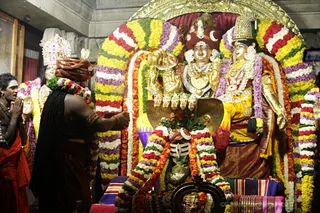 https://nithyananda.org/sites/default/files/photo-gallery/2017-12-Dec-02-nithyananda-diary_bengaluru-aadheenam_barani-deepam-nithyanandeshwara-temple_IMG_9079.jpg?1512289336