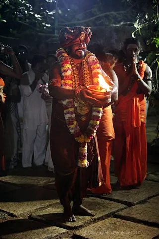 https://nithyananda.org/sites/default/files/photo-gallery/2017-12-Dec-02-nithyananda-diary_bengaluru-aadheenam_barani-deepam-nithyanandeshwara-temple_IMG_9257.jpg?1512289543